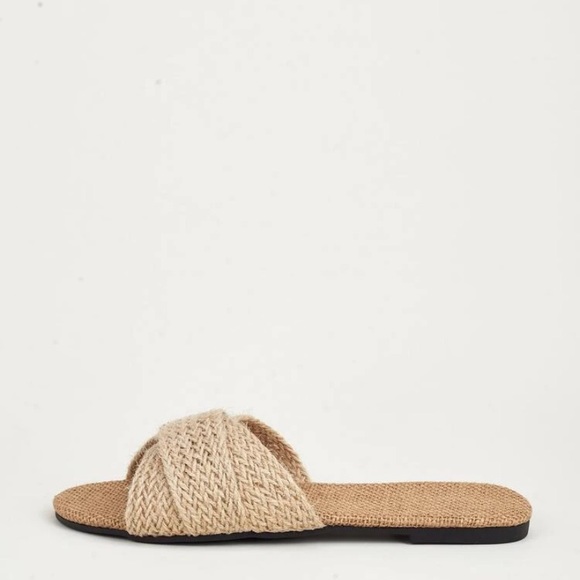 Tan Woven Sandals Size 6 Brand New! - Picture 2 of 5